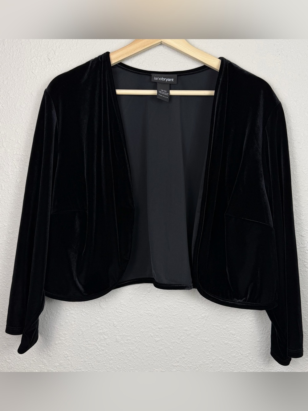 Lane Bryant Black Velvet Open Front Shrug Bolero Cardigan Women’s Size 18/20